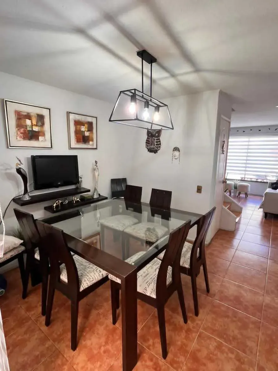 Imagen 3 de 12 de Hermosa Casa Con Amplios Espacios (167593)