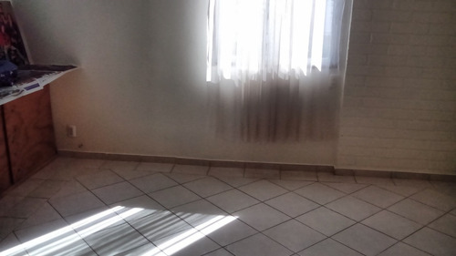 Arriendo Casa Pasaje Las Rosas, Paradero 15 1/2 De Avda. La