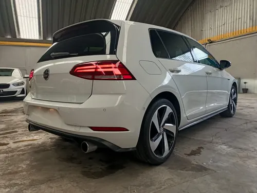 Volkswagen Golf GTI 2.0 Dsg Navegación Piel At
