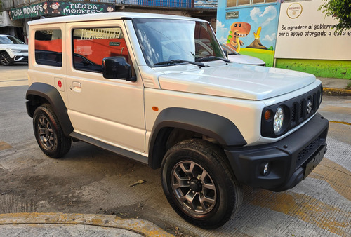 Suzuki Jimny 1.5 Glx At