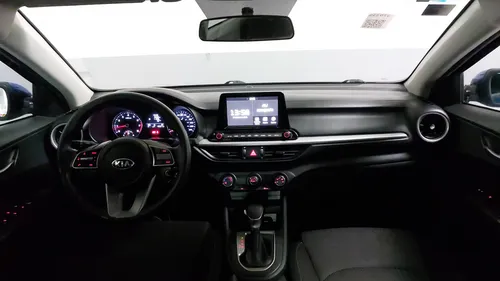 Kia Forte 2.0 L Ivt