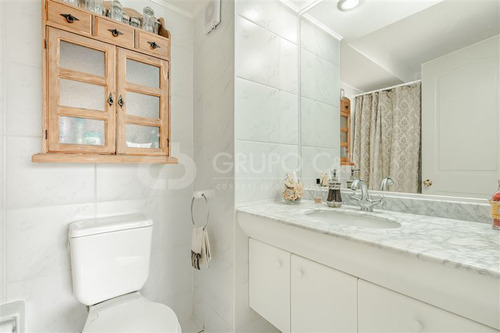 Departamento En Venta De 4 Dorm. 3 Baños, En Las Condes