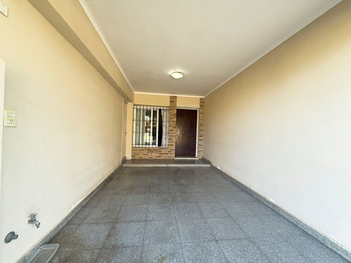 Venta Casa 3 Dormitorios Avenida Dindart Ayacucho