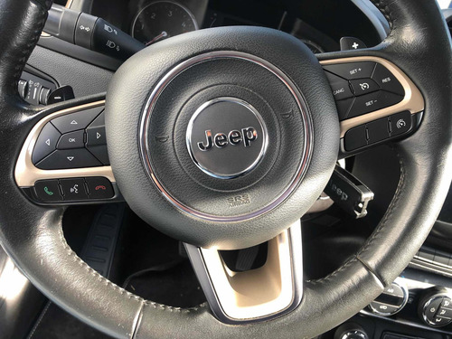 Imagem 15 de 15 de Jeep Renegade 2016 2.0 Longitude 4x4 Aut. 5p