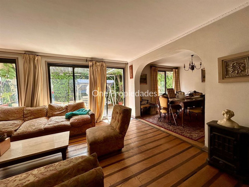Casa Para Remodelar En Venta De 4 Dorm. Luis Pereira, Ñuñoa