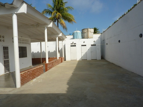 Imagen 18 de 19 de Casa En Venta.