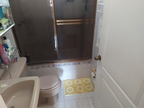 Imagen 16 de 24 de Nestor Moreno Vende Casa En Naguanagua Lemc-398