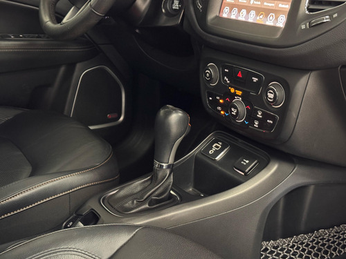 Jeep Compass 2.0 16V FLEX LONGITUDE AUTOMÁTICO
