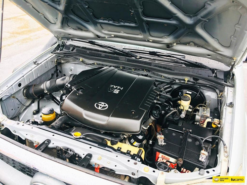 Toyota Hilux Kavak 4x4 Automático