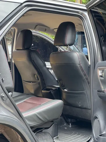 Toyota Fortuner 2.4 Street At 7As