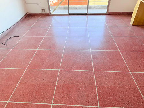 En Venta Departamento Céntrico Tapalque