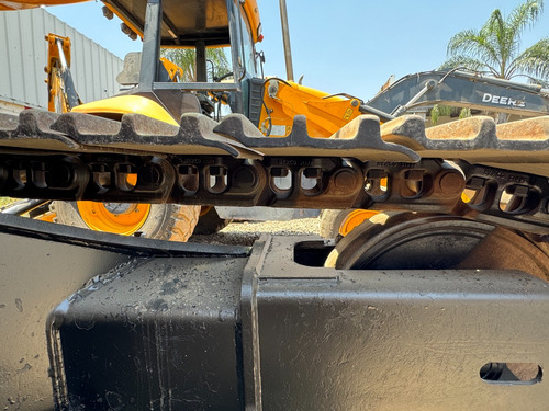 Excavadora Jcb