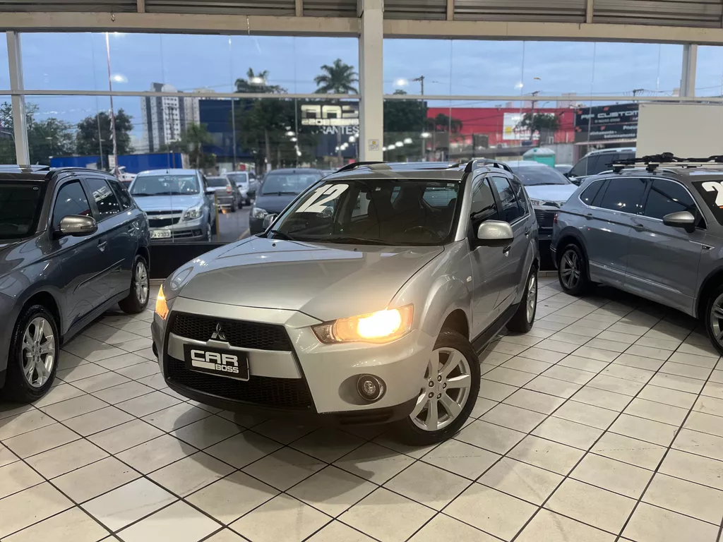 Mitsubishi Outlander 2.0 5p