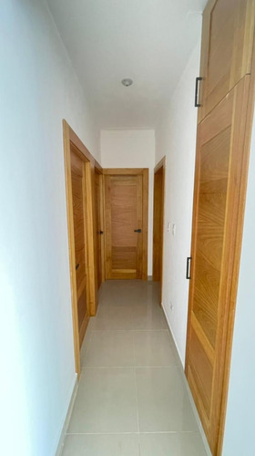 Imagen 9 de 20 de Se Renta Apartamento (se Alquila)