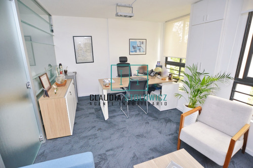 Imagen 4 de 12 de Unidad Comercial En Rambla Portuaria Ciudad Vieja Moderna Oficina Estudio O Consultorio Alquiler O Venta