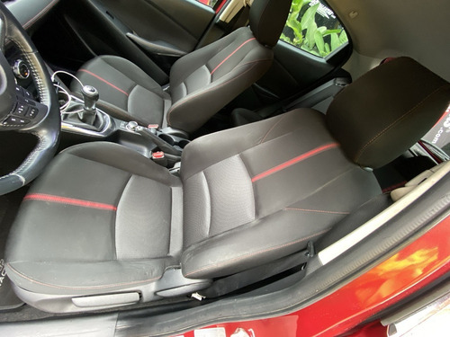 Imagen 10 de 19 de Mazda 2 2016