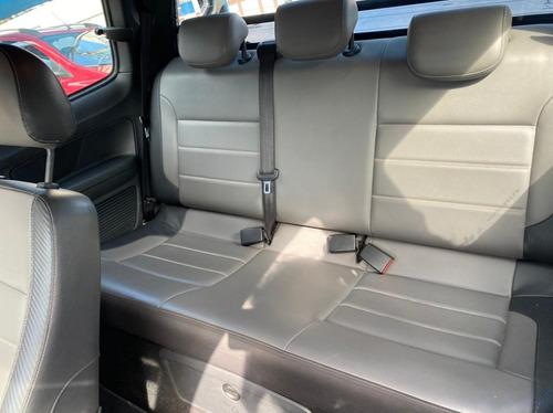 Imagem 5 de 15 de Volkswagen Saveiro 1.6 16v Cross Cab. Dupla Total Flex 2p-