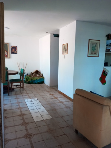 Casa En Venta En Urb.maracaibo,se Vende 2 Casas(je)