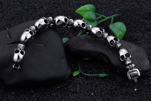 Pulsera 8 Calaveras Acero Inoxidable Acabado Brilloso Biker Largo 20 Cm