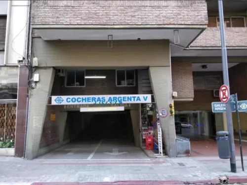 Cochera En Venta  - Centro