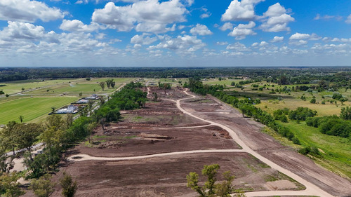 Lote En Venta Al Arroyo En Estancia Carabassa, Pilar