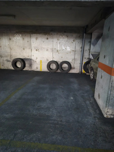 Arriendo Estacionamiento 308