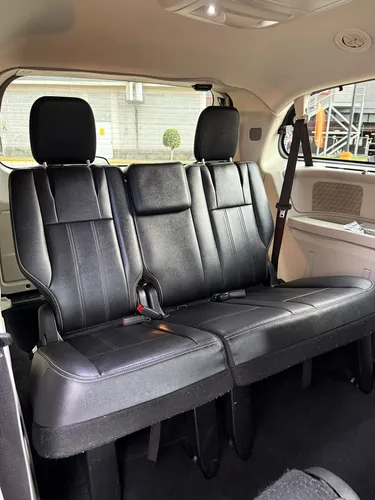 Chrysler Town & Country 3.6 Touring Piel Mt