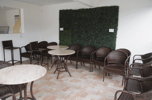 Apartamento Lauro De Freitas R$ 210.000,00