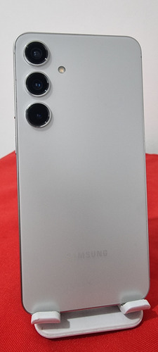 Samsung Galaxy S24 Fe,ia,5g,branco 8gb 256gb Novíssimo Branco