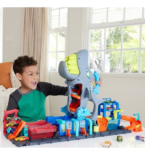 Pista Hot Wheels Ultra Shark
