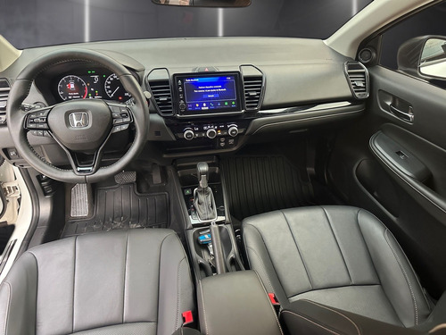 Honda City Hatchback Touring 1.5 Flex 16V Aut