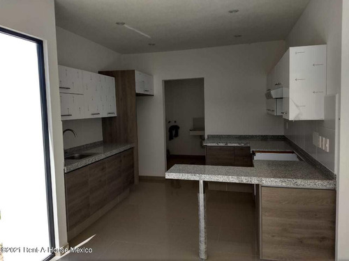 San Isidro Juriquilla Casa A Estrenar De 178 M2 En Venta Repp2906