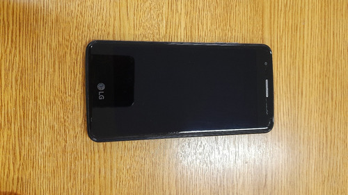 Imagen 1 de 3 de LG K8 (2017) 16 Gb  Índigo 1.5 Gb Ram