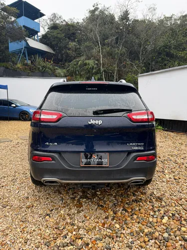 Jeep Cherokee 3.2 Longitude