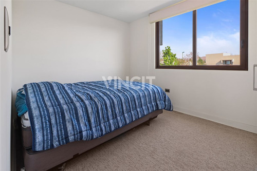 Impecable Casa En Venta De 3d 3b Serv En Cond Rukan Chicureo
