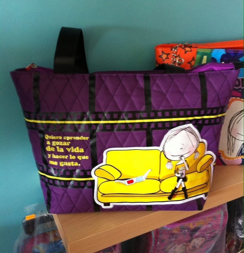 Bolsa Color Morada Dama Juvenil Hablando Sola