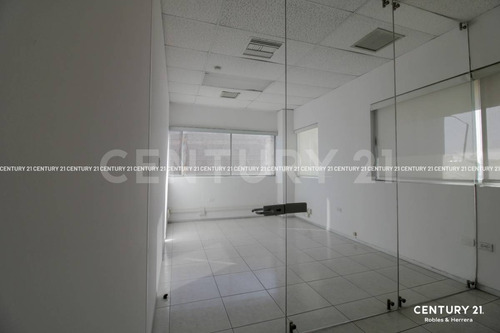 Oficina En Renta En Blvd. Ortiz Mena, Chihuahua