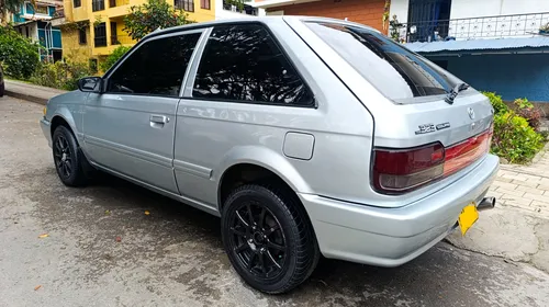 Mazda 323 Coupe Full Inyección