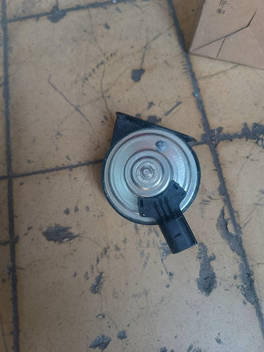 Bocina Claxon De Jetta Golf 2019-2024 (Usado)