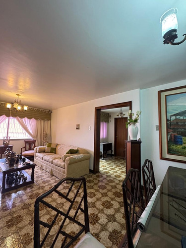 Casa En Venta Av Ferrero Tamayo San Cristóbal Mg269