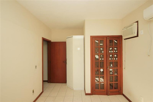 Casa À Venda, 224 M² Por R$ 1.350.000,00 - Itacorubi - Florianópolis/sc - Ca3321