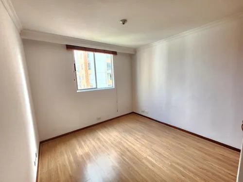 Apartamento En Venta En Los Balsos. Cod V11997