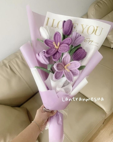 Ramo De Tulipanes Tejidos A Crochet