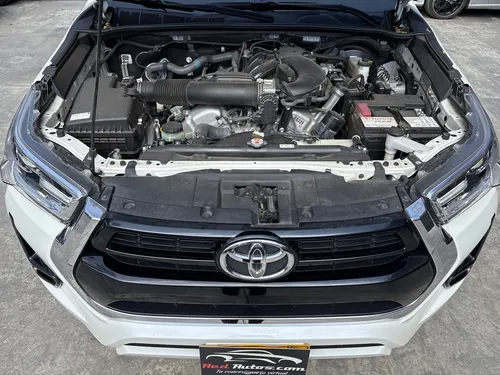 Toyota Hilux 4.0l Tp 4000cc 4x4 7ab Tc R17