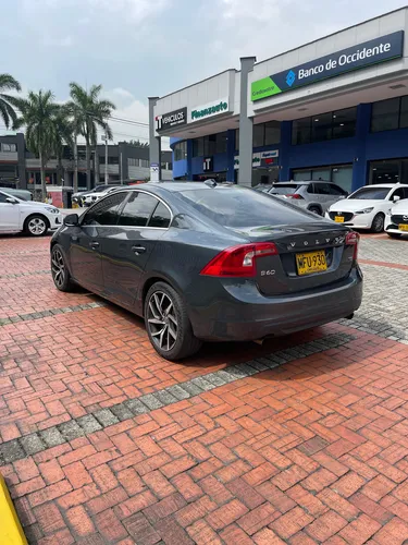 Volvo S60 2.0 T5