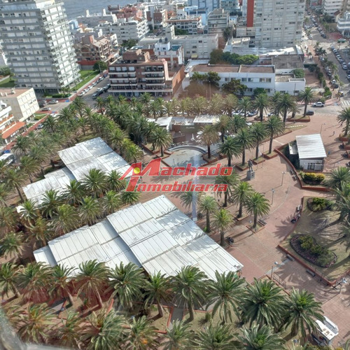 Imagen 5 de 30 de Apartamento De 3 Dormitorios En Venta En Punta Del Este, Vista Al Puerto