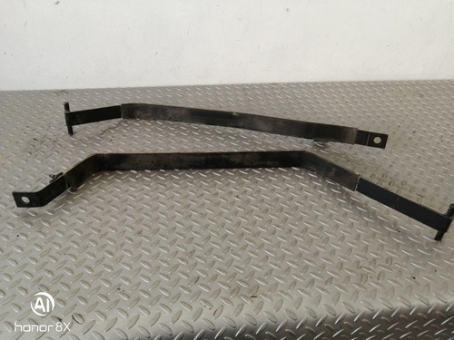Par Cinchos Tanque Gas C/d Mitsubishi Lancer Aut 2.0 08/16 (Usado)