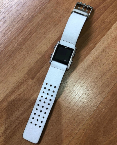 Reloj Nike Retro Blanco Blanco Negro (Usado)