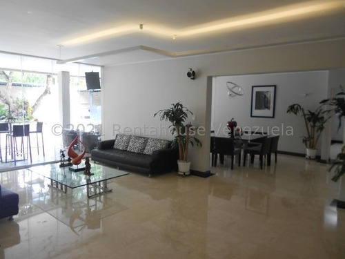 Imagen 5 de 12 de Casa En Venta En La Castellna 22-10485 Caro Fermoso 0424-2083128