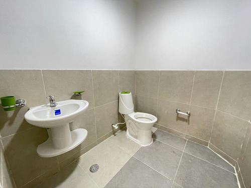 Imagen 7 de 17 de Edificio En Arriendo En Cali Versalles. Cod 102691